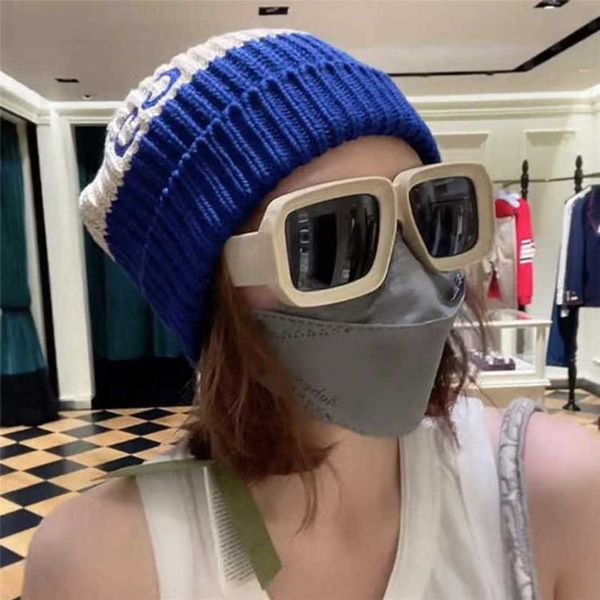 40% off luxury designer new men's and women's sunglasses 20% off luo fashion square same lw40080u belt box, White;black
40% off luxury designer new men's and women's sunglasses 20% off luo fashion square same lw40080u belt box, White;black
