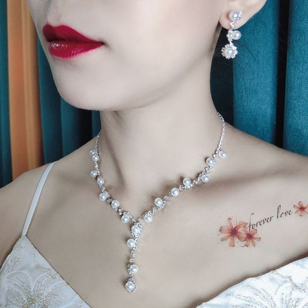 necklace earring bracelet jewelry suit inlaid zircon rhinestone twinkle bridal decorate adjeustable length necklace non fading wedding party, Silver
necklace earring bracelet jewelry suit inlaid zircon rhinestone twinkle bridal decorate adjeustable length necklace non fading wedding party, Silver