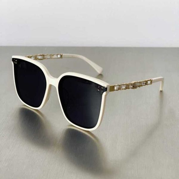 20% off luxury designer new men's and women's sunglasses 20% off small fragrant summer premium ins2022 polarized sun protection la, White;black
20% off luxury designer new men's and women's sunglasses 20% off small fragrant summer premium ins2022 polarized sun protection la, White;black