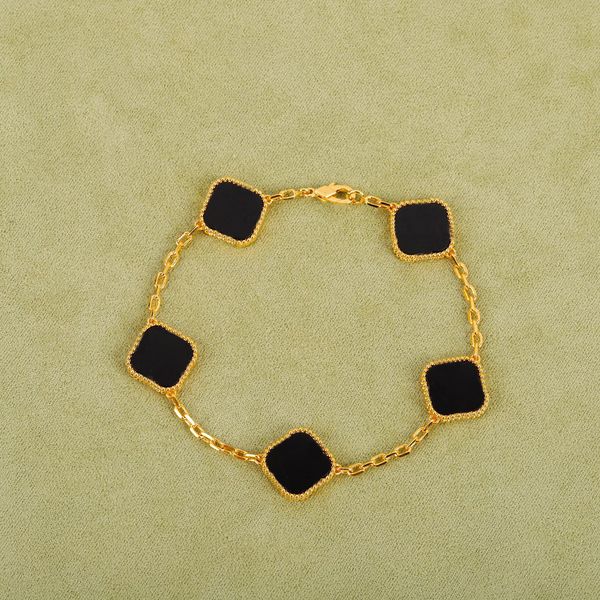 woman charm bracelets four leaf clover designer van fashion luxury jewelry women bracelets asdfg, Golden;silver
woman charm bracelets four leaf clover designer van fashion luxury jewelry women bracelets asdfg, Golden;silver