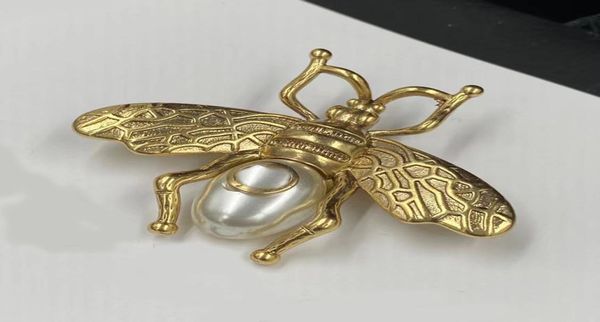 luxury designer fashion pins brooches brass material no fading small bee brooch male female same style8149765, Gray
luxury designer fashion pins brooches brass material no fading small bee brooch male female same style8149765, Gray