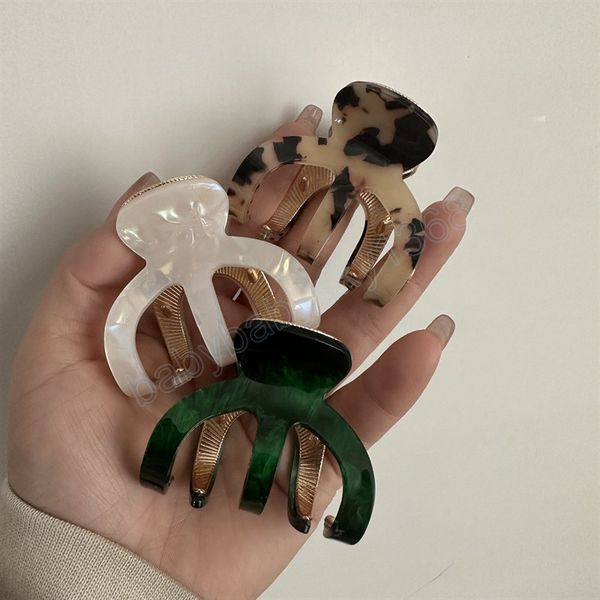 korean women claw design acetate patch alloy hair claws ladies novelty barrettes hair clips girls hair accessories hairpins, Slivery;white
korean women claw design acetate patch alloy hair claws ladies novelty barrettes hair clips girls hair accessories hairpins, Slivery;white