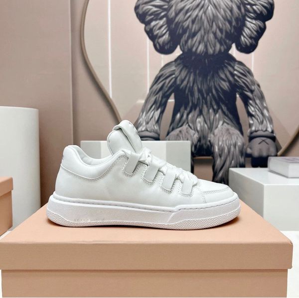 new small white shoes, women's sports shoes, casual shoes, flat bottom and high outdoor travel comfort casual shoes miu 2023 with box., Black
new small white shoes, women's sports shoes, casual shoes, flat bottom and high outdoor travel comfort casual shoes miu 2023 with box., Black