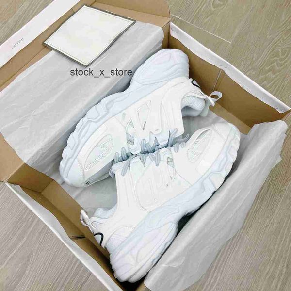 2023 men women casual shoes track 3 3.0 triple white black sneakers leather trainer platform trainers shoes size 36-44
2023 men women casual shoes track 3 3.0 triple white black sneakers leather trainer platform trainers shoes size 36-44