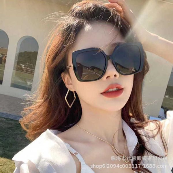 30% off luxury designer new men's and women's sunglasses 20% off individualized 7789 large frame fashion online red street p, White;black
30% off luxury designer new men's and women's sunglasses 20% off individualized 7789 large frame fashion online red street p, White;black