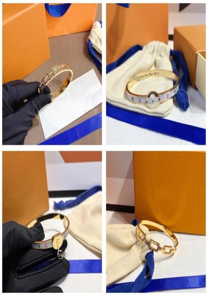 classic bracelets women bangle luxury designer lletter bracelet 18k gold plated 925 silver plated stainless steel bracelet womens4957367, Black
classic bracelets women bangle luxury designer lletter bracelet 18k gold plated 925 silver plated stainless steel bracelet womens4957367, Black