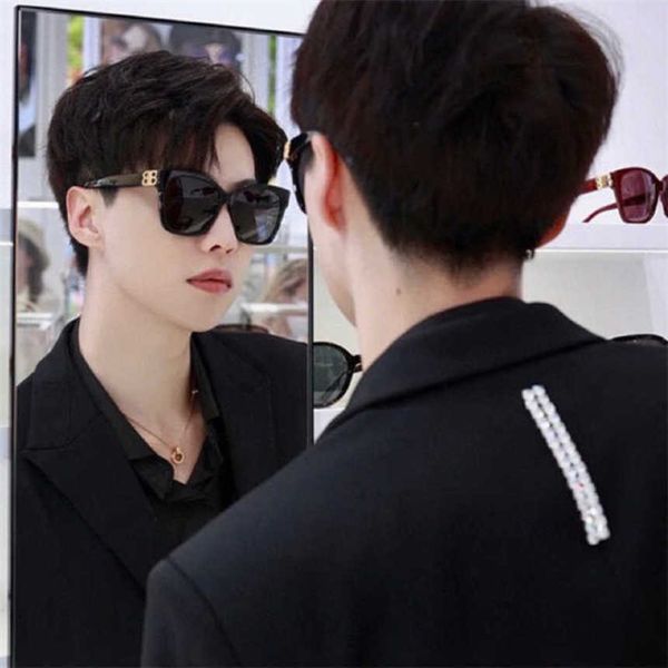 luxury designer fashion sunglasses 20% off style ins of the same fashion box women, White;black
luxury designer fashion sunglasses 20% off style ins of the same fashion box women, White;black