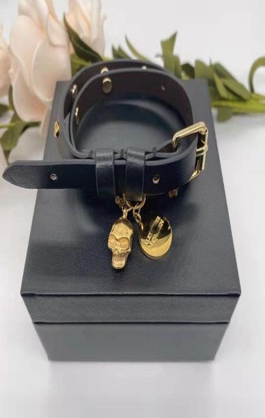 2022 new designed skull charm rivet leather ladies double circles bracelets women039s choker necklace punk style couple bracele3748206, Golden;silver
2022 new designed skull charm rivet leather ladies double circles bracelets women039s choker necklace punk style couple bracele3748206, Golden;silver