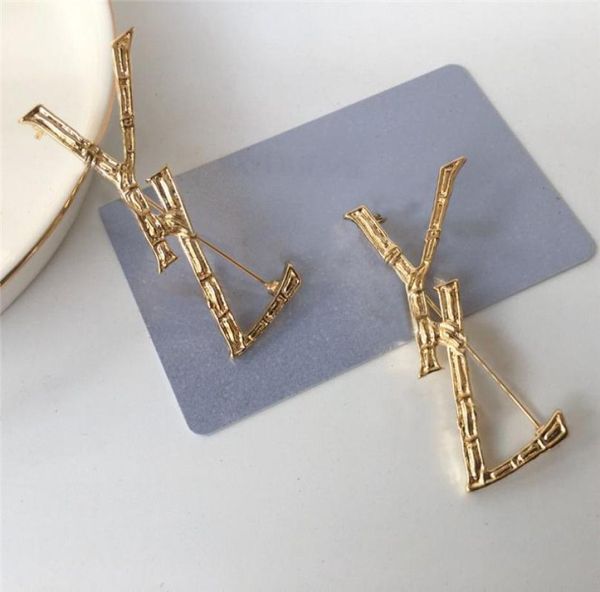 fashion designer brooch for women luxury gold jewelry ladies dress accessory pins womens pearl brooches brand breastpin leency bro4533187, Gray
fashion designer brooch for women luxury gold jewelry ladies dress accessory pins womens pearl brooches brand breastpin leency bro4533187, Gray