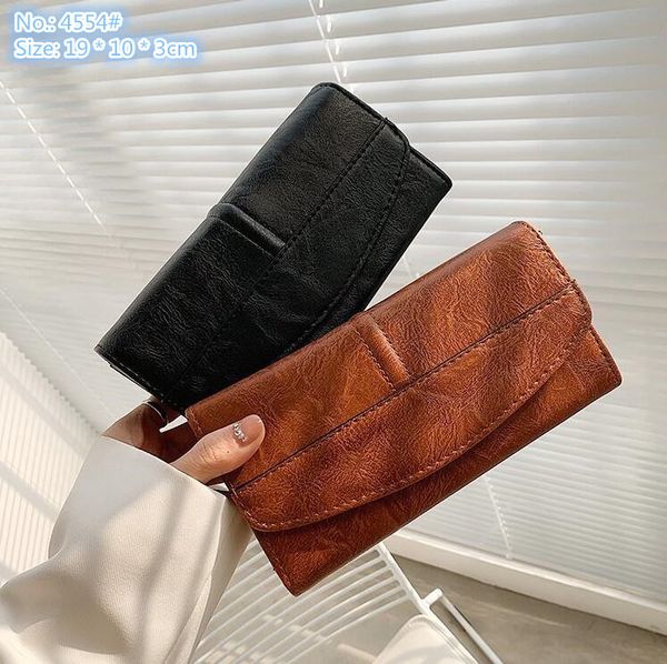 factory wholesale ladies shoulder bags 3 colors niche design large capacity multi-card retro clutch bag simple solid color leather purse sew, Red;black
factory wholesale ladies shoulder bags 3 colors niche design large capacity multi-card retro clutch bag simple solid color leather purse sew, Red;black