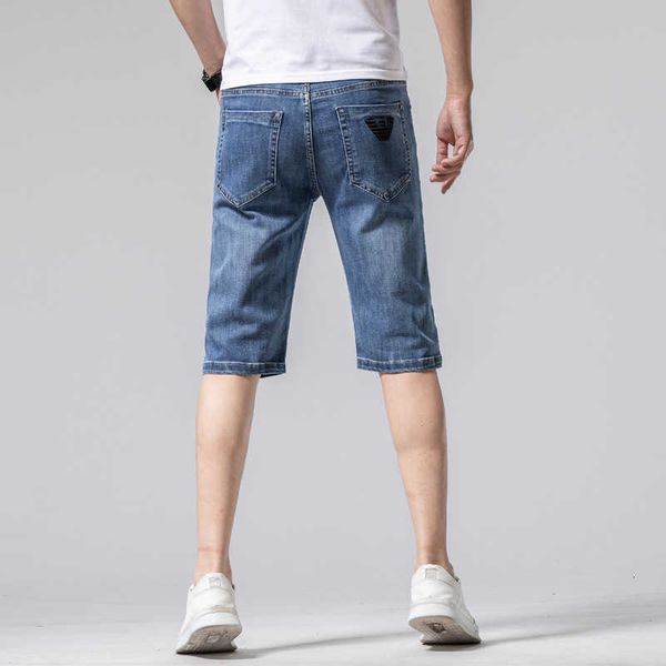 of live broadcast summer fashion brand cropped jeans men's two-color slim straight short pants men, Blue 
of live broadcast summer fashion brand cropped jeans men's two-color slim straight short pants men, Blue