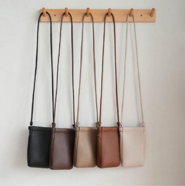 fashion brand designer bag fashion shoulder bag clutch handbag luxury shopping package evening bag tote bag leather hbffndfjndjnd
fashion brand designer bag fashion shoulder bag clutch handbag luxury shopping package evening bag tote bag leather hbffndfjndjnd