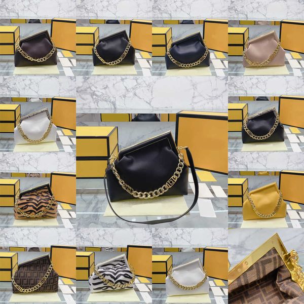 classic chain clip bag pouch designer bags womens shoulder bag luxurys handbag crossbody bags ladies f letter clutch elegant coin purse 31 c
classic chain clip bag pouch designer bags womens shoulder bag luxurys handbag crossbody bags ladies f letter clutch elegant coin purse 31 c