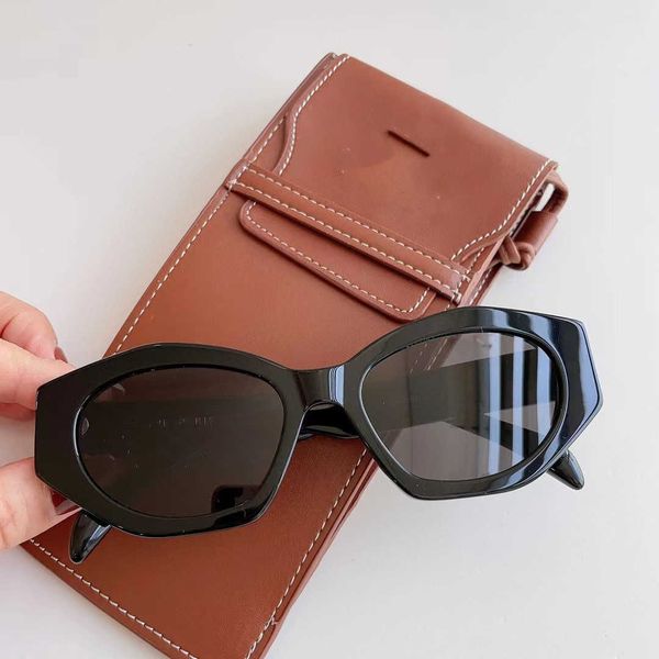 arc de triomphe sunglasses 23 new zhao lusi the same advanced mesh red pink polygon fashion uv resistant, White;black
arc de triomphe sunglasses 23 new zhao lusi the same advanced mesh red pink polygon fashion uv resistant, White;black