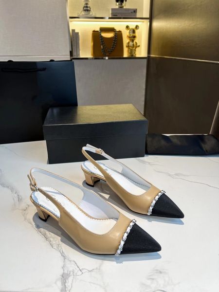 luxury designer slipper sandal small fragrance classic chain accessories pointed sandals women's single shoes fashion women's shoe, Black
luxury designer slipper sandal small fragrance classic chain accessories pointed sandals women's single shoes fashion women's shoe, Black