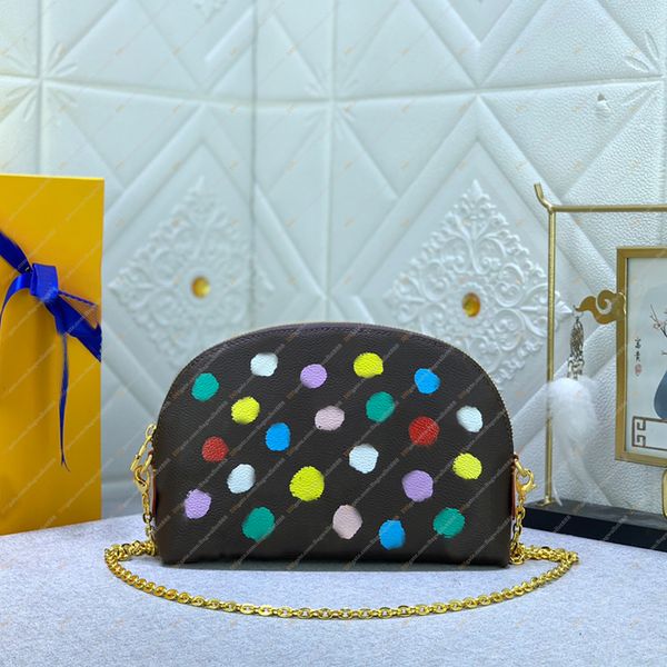 polka dot cosmetic bag classic fashion old flower canvas leather shell bags gold chain shoulder bag girls crossbody coin purse designers wom
polka dot cosmetic bag classic fashion old flower canvas leather shell bags gold chain shoulder bag girls crossbody coin purse designers wom