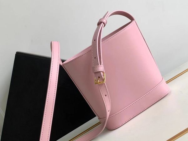 latest 2023 drawstring bag luxurys designers bags bucket handbags string shoulder women totes fashion leather crossbody clutch purse wallet
latest 2023 drawstring bag luxurys designers bags bucket handbags string shoulder women totes fashion leather crossbody clutch purse wallet