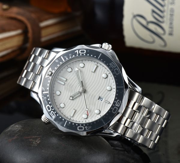 2023 new brand original business men& paneraiss watch classic round case quartz watch wristwatch clock - a recommended watch for casual a67, Slivery;brown
2023 new brand original business men& paneraiss watch classic round case quartz watch wristwatch clock - a recommended watch for casual a67, Slivery;brown