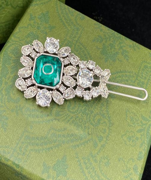 hair clip for women girl letter barrettes luxurys designers hairclip fashion full diamond headband fashion accessories1717610, Golden;silver
hair clip for women girl letter barrettes luxurys designers hairclip fashion full diamond headband fashion accessories1717610, Golden;silver
