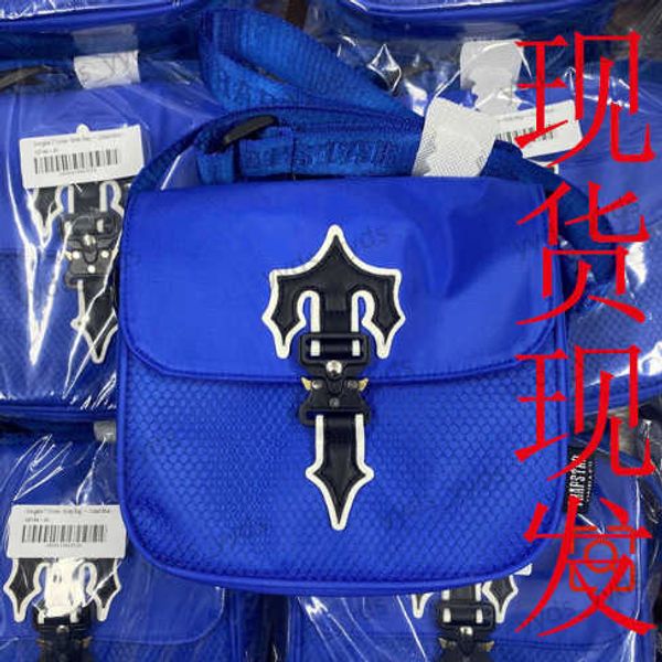 others apparel trapstar men's and women's crossbody bag black blue trend small package poor package fashion piece versatile t23032, Black;white
others apparel trapstar men's and women's crossbody bag black blue trend small package poor package fashion piece versatile t23032, Black;white