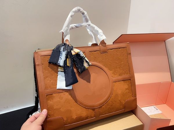 fashion shopping bag crafty onthego gm women luxurys designers handbag ladies totes purse bags lady messenger crossbody shoulder bag tote wa
fashion shopping bag crafty onthego gm women luxurys designers handbag ladies totes purse bags lady messenger crossbody shoulder bag tote wa
