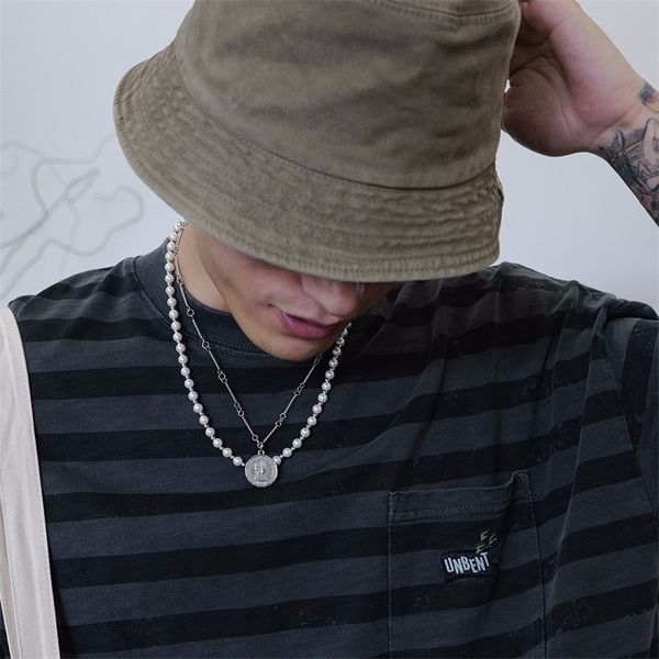 japanese vintage portrait zircon round plate pendant necklace titanium steel commuter tide men/women hip hop street fashion, Silver
japanese vintage portrait zircon round plate pendant necklace titanium steel commuter tide men/women hip hop street fashion, Silver