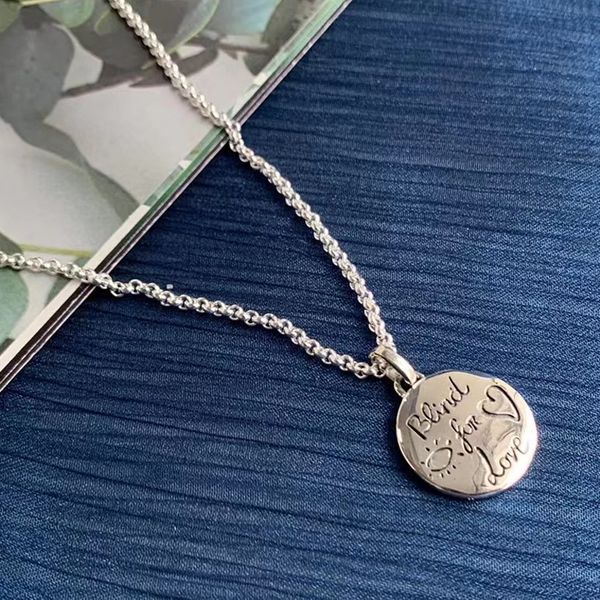 necklaces designer pendant jewelry 925 silver blind for love flower necklace men's and women's round-shaped pendant fashion neckla
necklaces designer pendant jewelry 925 silver blind for love flower necklace men's and women's round-shaped pendant fashion neckla