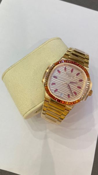 gr 7118/1300r-001 women's watch diameter 35.2mm thick 8.62mm with self-winding mechanical 324sc movement sapphire mirror, Slivery;golden
gr 7118/1300r-001 women's watch diameter 35.2mm thick 8.62mm with self-winding mechanical 324sc movement sapphire mirror, Slivery;golden