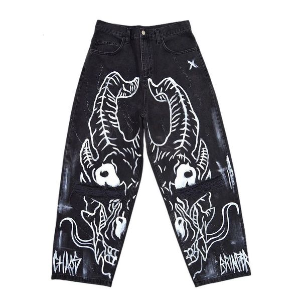 mens jeans street retro print hip hop skull pattern loose straight pants wide leg couples blue women 230327
mens jeans street retro print hip hop skull pattern loose straight pants wide leg couples blue women 230327