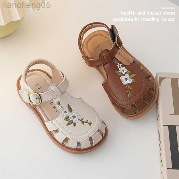 sandals girls leather princess sandals 2023 summer new retro barefoot embroidered flowers half sandals w0327, Black;red
sandals girls leather princess sandals 2023 summer new retro barefoot embroidered flowers half sandals w0327, Black;red