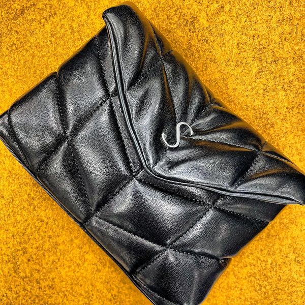luxury designer clutch shoulder bags totes city genuine leather sling womens mens clutch cross body handbags man lady envelope fashion lady
luxury designer clutch shoulder bags totes city genuine leather sling womens mens clutch cross body handbags man lady envelope fashion lady