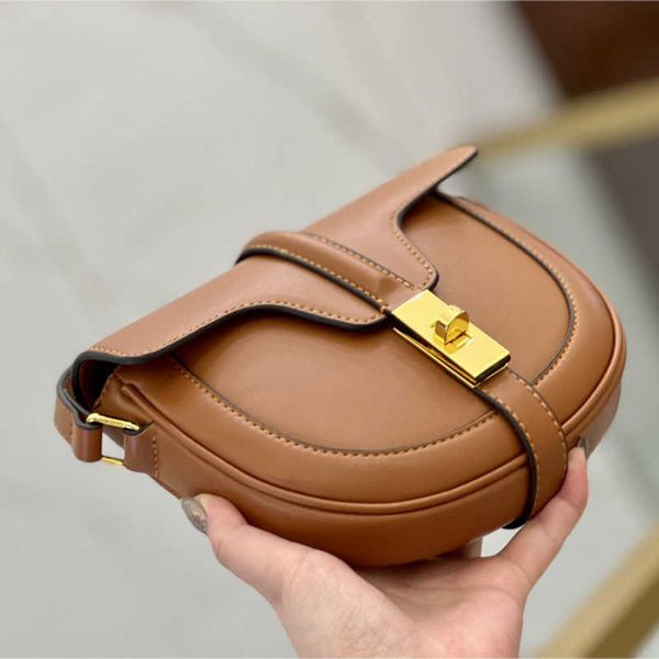 bags women fashion flip cover handbag casual shoulder leather designer crossbody female purses
bags women fashion flip cover handbag casual shoulder leather designer crossbody female purses