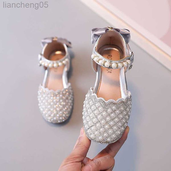 sandals girls sandals fashion summer new sequin pearl princess shoes bow children's sandals non-slip kids performance shoes g788 w0327, Black;red
sandals girls sandals fashion summer new sequin pearl princess shoes bow children's sandals non-slip kids performance shoes g788 w0327, Black;red