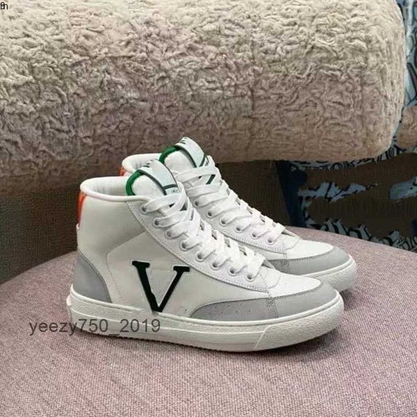 luxury designer men casual shoes ultra-light foamed outsole wear-resistant and comfortable are size38-45 mkxxa65485
luxury designer men casual shoes ultra-light foamed outsole wear-resistant and comfortable are size38-45 mkxxa65485