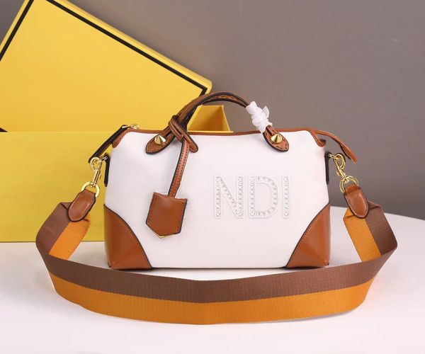 luxury desinger bag men women travel tote leather bag handbag shoulder-bag retro classic fashion boston bags backpack mens wallet
luxury desinger bag men women travel tote leather bag handbag shoulder-bag retro classic fashion boston bags backpack mens wallet