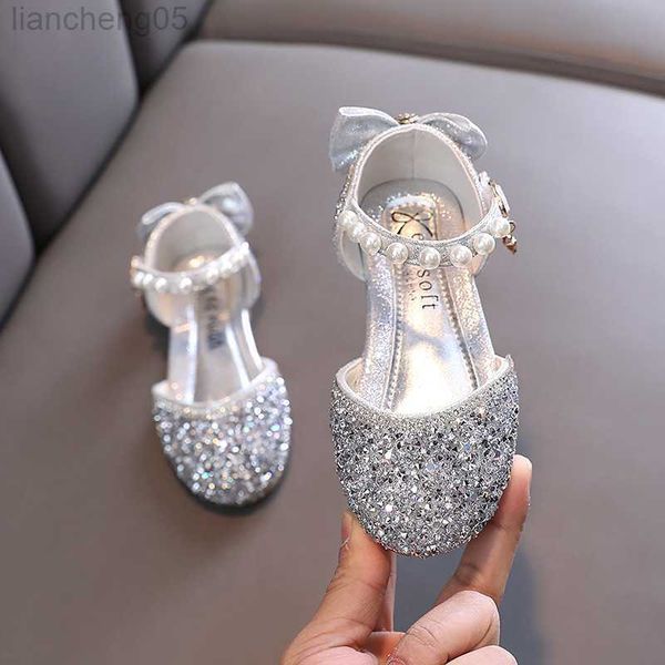 sandals ainyfu new girls beading bowknot sandals summer fashion children's sequins wedding princess sandals kids soft bottom flat shoes, Black;red
sandals ainyfu new girls beading bowknot sandals summer fashion children's sequins wedding princess sandals kids soft bottom flat shoes, Black;red