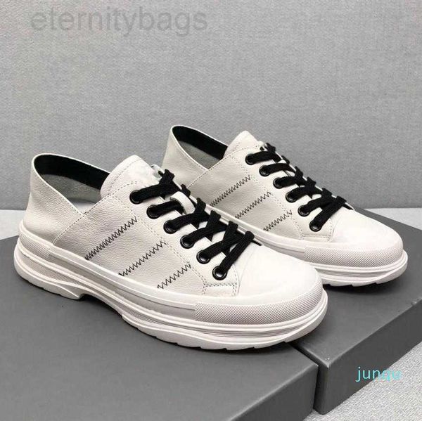 leather casual shoes flats casual sneakers women 's shoes new leather women 's white fashion versatile black green lace up 065
leather casual shoes flats casual sneakers women 's shoes new leather women 's white fashion versatile black green lace up 065