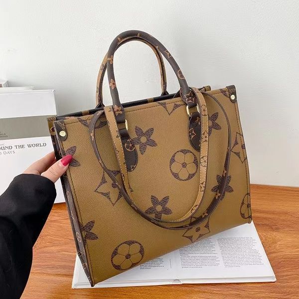 luxurys designer bags fashion women handbags bag embossed monograms onthego gm mm handbag purse the tote shoulder cross body female backpack
luxurys designer bags fashion women handbags bag embossed monograms onthego gm mm handbag purse the tote shoulder cross body female backpack