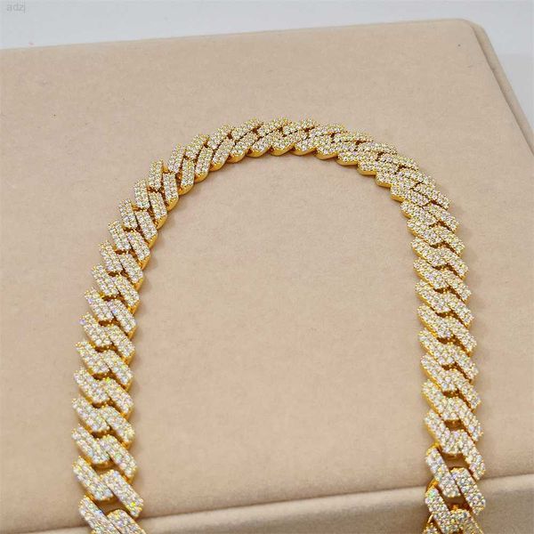 new design luxury life style 15mm vvs moissanite diamond sterling silver cuban link chain necklace
new design luxury life style 15mm vvs moissanite diamond sterling silver cuban link chain necklace