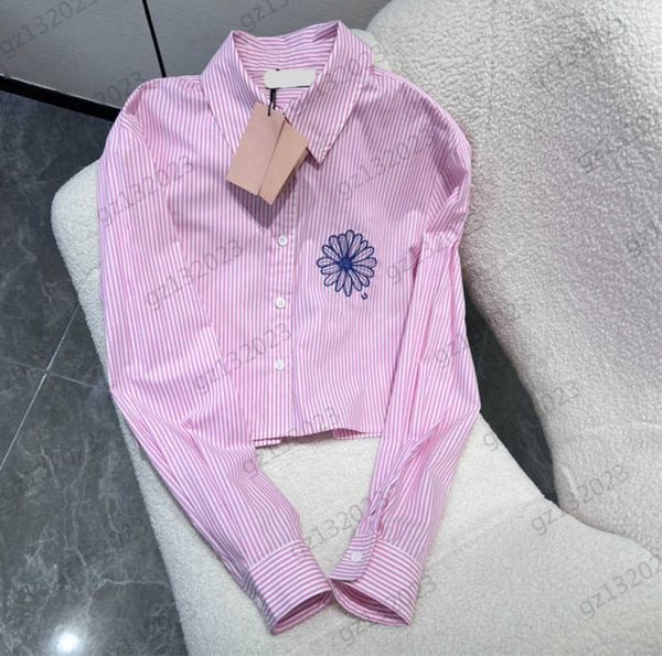 women blouses small daisy print decorated lapel long sleeve short shirts single row button open vertical pattern slimming fashion blouses wo, White
women blouses small daisy print decorated lapel long sleeve short shirts single row button open vertical pattern slimming fashion blouses wo, White