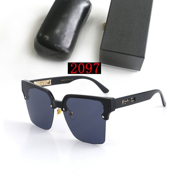 designer sunglass fashion sunglasses women men letter print goggle summer optional with box cl 2097, White;black
designer sunglass fashion sunglasses women men letter print goggle summer optional with box cl 2097, White;black