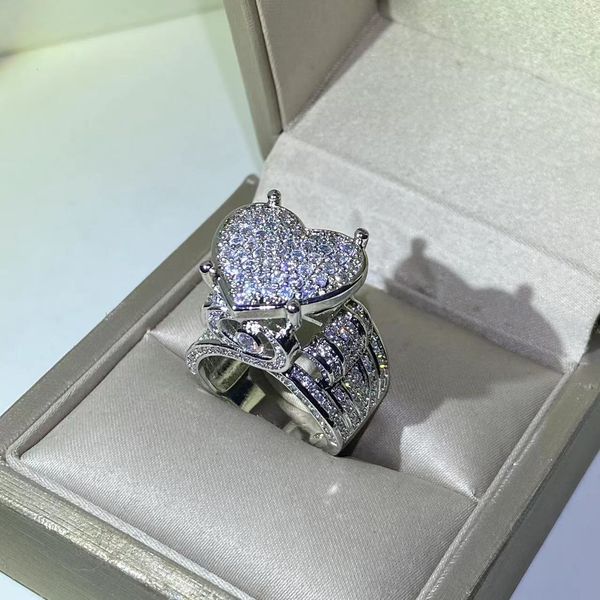 with side stones 925 silver exquisite big heart ring 5a cz micro pave cubic zirconia ring fully iced out bling hip hop punk men women jewelr
with side stones 925 silver exquisite big heart ring 5a cz micro pave cubic zirconia ring fully iced out bling hip hop punk men women jewelr