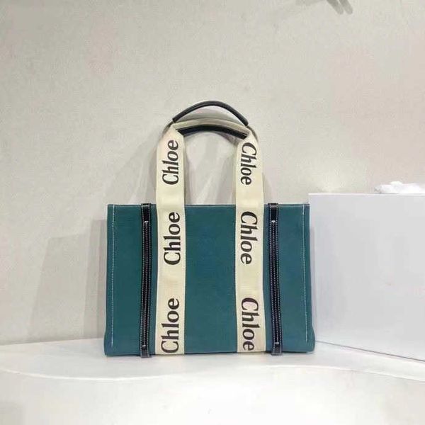 handbag bag designer cloe bags outlet letter hands woody stripe canvas tote 2023 fashion tote portable large capacity women 2 2m8j
handbag bag designer cloe bags outlet letter hands woody stripe canvas tote 2023 fashion tote portable large capacity women 2 2m8j