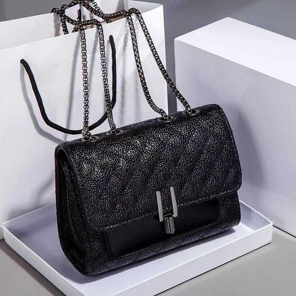 evening bags women's classic black handbag 2022 popular trend fashion versatile shoulder bags luxury caviar sauce ybutton rhombic squar
evening bags women's classic black handbag 2022 popular trend fashion versatile shoulder bags luxury caviar sauce ybutton rhombic squar