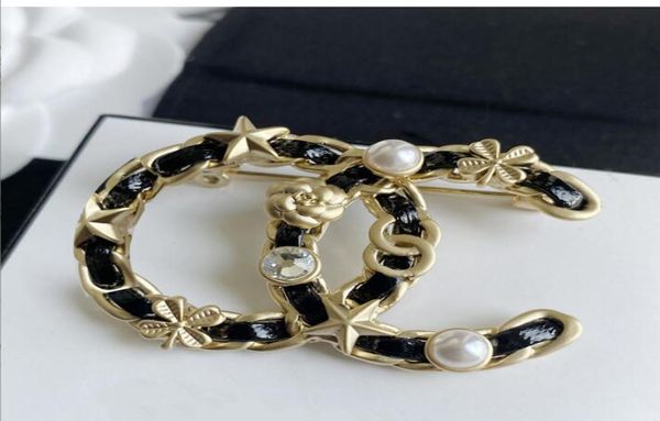 vintage highend sweater suit collar pin brooches fashion brand designer double letter brooche luxury full diamond geometric flowe7669949, Gray
vintage highend sweater suit collar pin brooches fashion brand designer double letter brooche luxury full diamond geometric flowe7669949, Gray