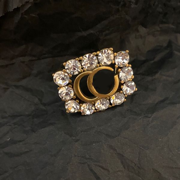 large size engagement ring diamongs inlay designer rings classic retro golden jewelry woman luxury accessories exquisite details women ring, Silver
large size engagement ring diamongs inlay designer rings classic retro golden jewelry woman luxury accessories exquisite details women ring, Silver