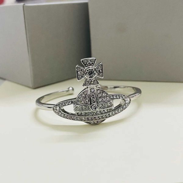 charm bracelets bangle western empress dowager with diamond silver large bracelet female opening design light luxury high grade feeling mino, Golden;silver
charm bracelets bangle western empress dowager with diamond silver large bracelet female opening design light luxury high grade feeling mino, Golden;silver