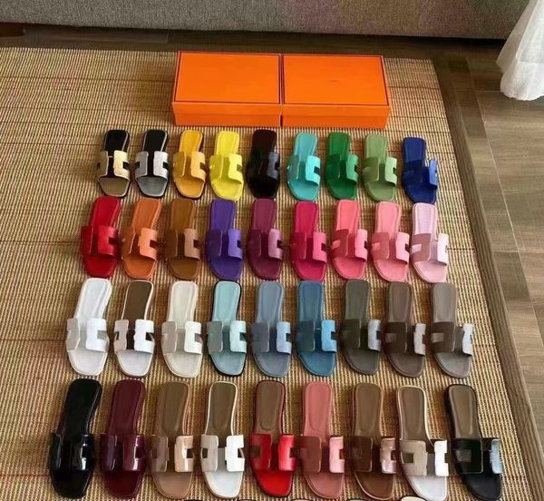 2023 shoes sandals new electric embroidered flat slippers fabric imported leather cut-out flat bottom for fashionable beach wear, Black
2023 shoes sandals new electric embroidered flat slippers fabric imported leather cut-out flat bottom for fashionable beach wear, Black