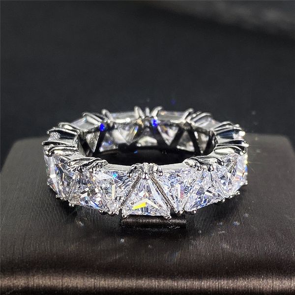 cluster rings huitan luxury wedding band promise rings for women unique triangle cubic zirconia design trendy jewelry dropship 230325, Golden;silver
cluster rings huitan luxury wedding band promise rings for women unique triangle cubic zirconia design trendy jewelry dropship 230325, Golden;silver