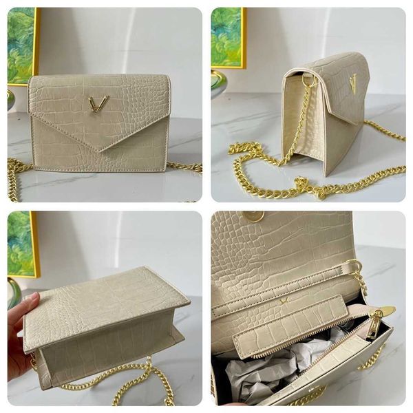 shoulder bags womens luxury designer handbags crossbody tote new fashion texture leather gold chain strap multifunctional envelope factory d
shoulder bags womens luxury designer handbags crossbody tote new fashion texture leather gold chain strap multifunctional envelope factory d
